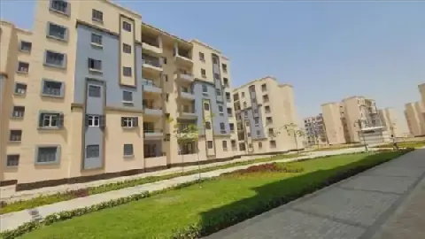 Egypt Implements 69,000 Housing Units in New October City