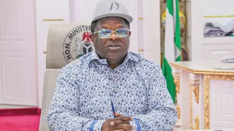 Umahi Orders Only Tinubu’s Pictures to Be Displayed on First Niger Bridge