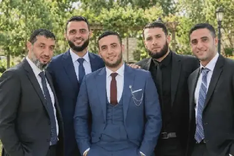 Palestinian Killed by Israeli Airstrike While Visiting Brother's Grave in Gaza
