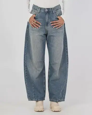 Balloon Pants Make Comeback in Fall 2026 Fashion Trends in Egypt