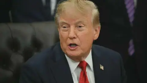 Trump Rebuts Obama's Remarks on Female Leadership