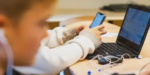 Egypt Introduces New Rules to Protect Children on Social Media