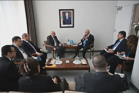 Algerian Foreign Minister Meets UN High Commissioner for Refugees