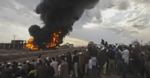 Eleven Killed, Thirty Injured in Pakistan Blast
