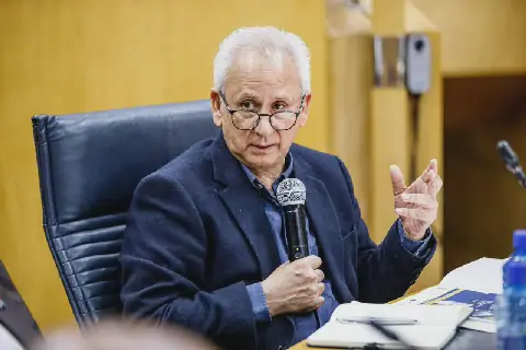 Cachalia besoek Ekurhuleni ná reeks vrouemoorde