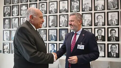 Algerian Foreign Minister Discusses Partnership Agreement with European Union