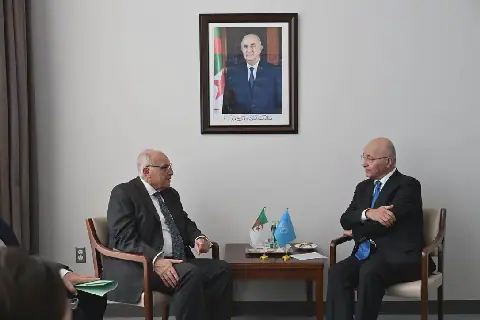 Algerian Minister Discusses Sahrawi Refugee File with UN High Commissioner