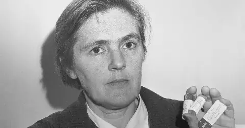 Dr. Frances Oldham Kelsey, then-pharmacologist at the Food and Drug Administration, holds three packages of Contergan, the German brand name for thalidomide, on Oct. 15, 1962. Kelsey prevented the FDA from approving the drug for general use in the United States.