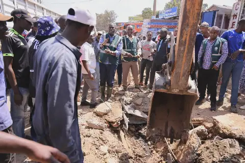Sakaja oversees removal of illegal structures blocking Nairobi waterways as flood-mitigation drive intensifies