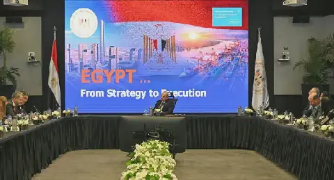 وزير الاستثمار والتجارة الخارجية يستعرض رؤية مصر لتعزيز تنافسية الاقتصاد خلال لقاء مع قيادات مؤسسة S&P Global Ratings