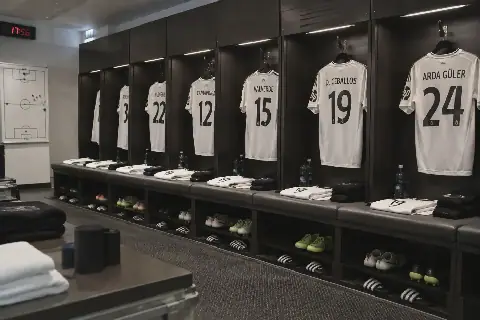 Sportswear Manufacturers Partner with Professional Teams for Mutual Benefits