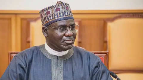 Buratai Praises Defence Online Discount Shop Initiative