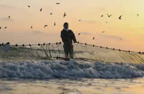 Port Said's Fishing Community Shapes Sustainable Fashion