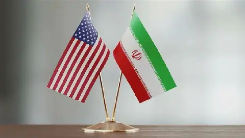Economic Pressures on Iran a Key Factor in Tehran's Calculations - Expert