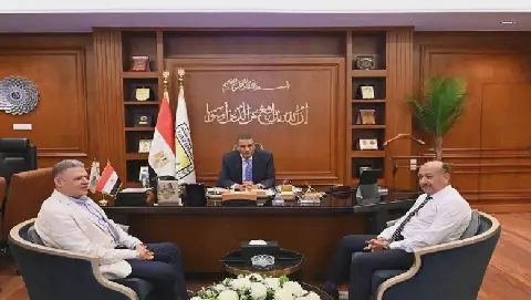 South Sinai Governor Meets with Local Development Ministry Committee