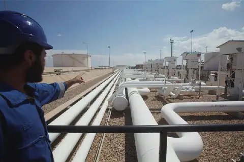 Libya oil pipeline reopens after being blocked by armed group