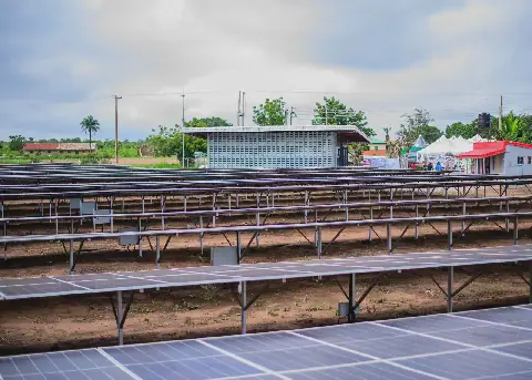 FG commissions 1.4MW solar mini-grid to power 1,800 Kwara homes and businesses