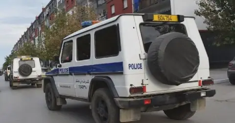 Algerian Authorities Foil Vehicle Theft Ring Led by Father-Son Duo