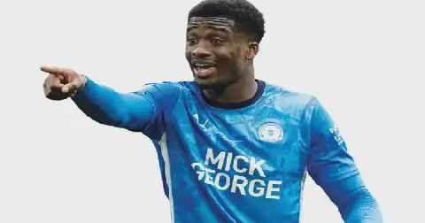 Aina backs Fernandez for Premier League move
