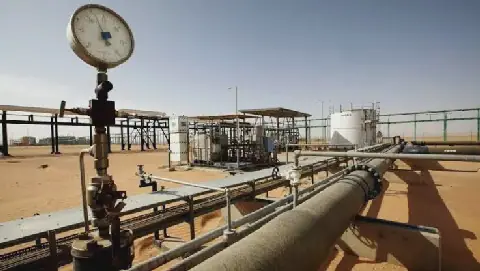 Libyan Oil Pipeline Unblocked by Armed Group Reopens