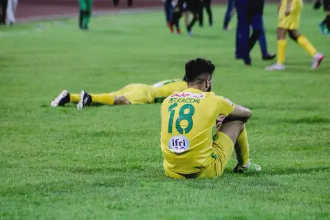 Algerian Football: JSK's Title Hopes Dwindle After Defeat to CSC
