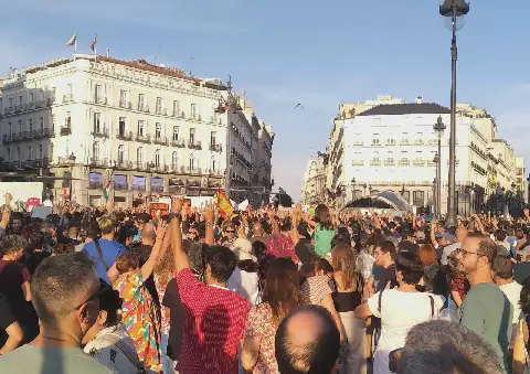 Tens of Thousands Rally in Madrid Over Spain's Migration Policy