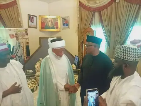 Sultan of Sokoto Urges Politicians to Avoid Divisive Rhetoric
