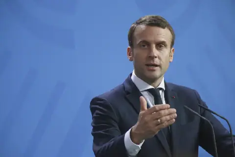 Macron Urges Europe to Counter Rise of Nationalism