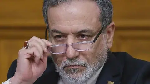 Iranian Foreign Minister to Meet with Mediators in New York