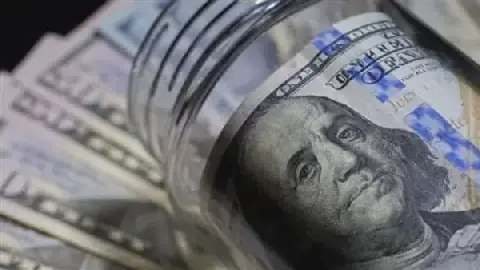Egyptian Pound Sees Significant Depreciation Against US Dollar