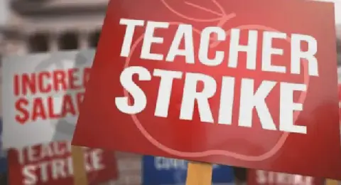 Ghana's Striking Teacher Unions Insist on Payment of Arrears