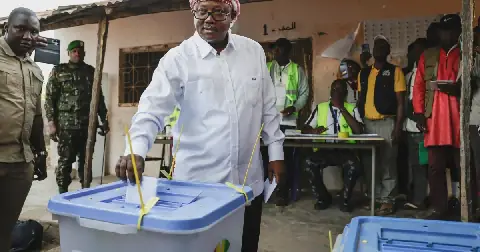 Guinea-Bissau’s ousted Embalo to return, run for president