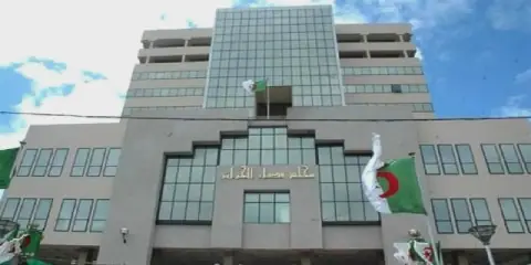 Algerian Employee Sentenced to 3 Years in Prison for Stealing 3 Billion Centimes