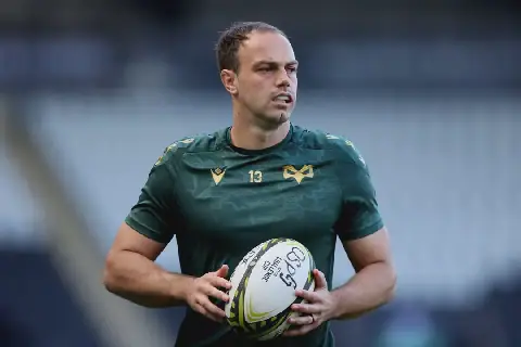 Evardi Boshoff is by die Opsreys van Wallis gekontrakteer.