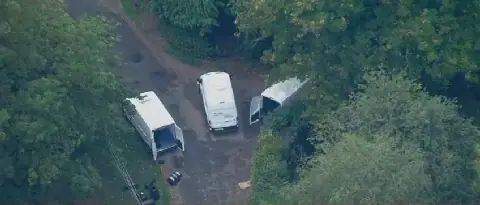 Detenções na Base Militar de Fairford no Reino Unido Levantam Preocupações sobre Segurança