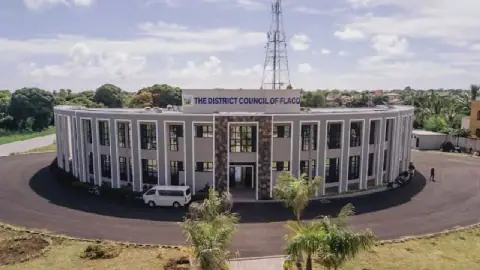 Le Conseil de district de Flacq épinglé par le directeur de l’Audit pour des lacunes majeures de gestion