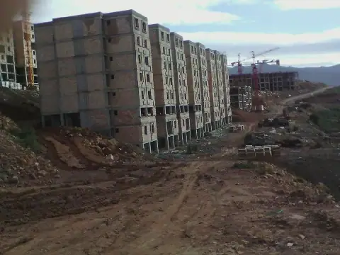 Algerian Housing Program Faces Uncertainty and Delays