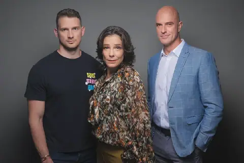 Suidooster-liefhebbers, kyk wie het ook ’n draai in Suidooster kom maak: Ivan Zimmermann. Hier is die Potgieter-gesin. Van links na regs is Eden Classens, Nina Swart en Ivan Zimmermann.