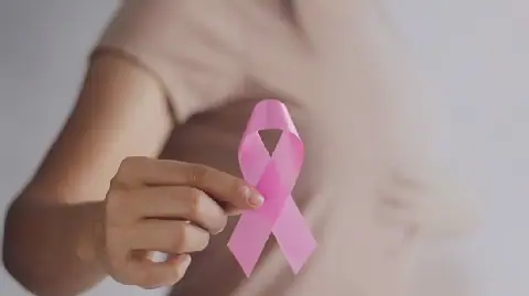 Tunisia Celebrates Breast Cancer Awareness Month