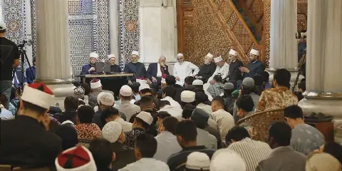 Egypt's Ministry of Endowments Publishes Guiding Materials for Mosque Lectures