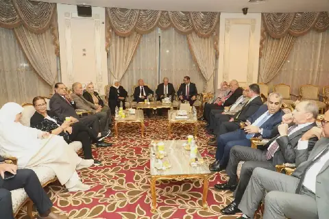 Cairo Governor Attends Graduation Ceremony of May University's First Class