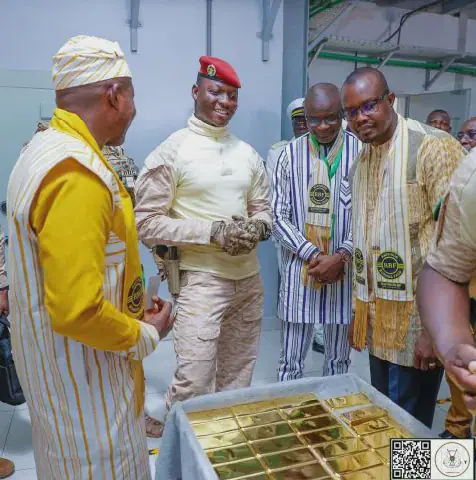 SOUVERAINETÉ ÉCONOMIQUE : ‎Le Président du Faso inaugure la première raffinerie d'or du Burkina