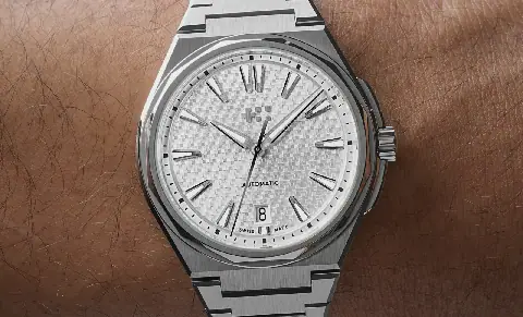 Christopher Ward The Twelve