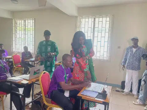 FG launches skills programme to turn Oyo youths into entrepreneurs