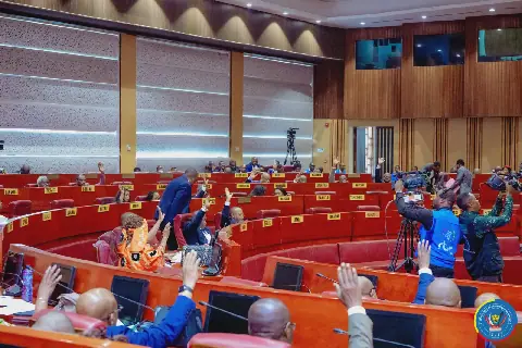 RDC : le Sénat proroge l’état de siège de 15 jours en Ituri et au Nord-Kivu