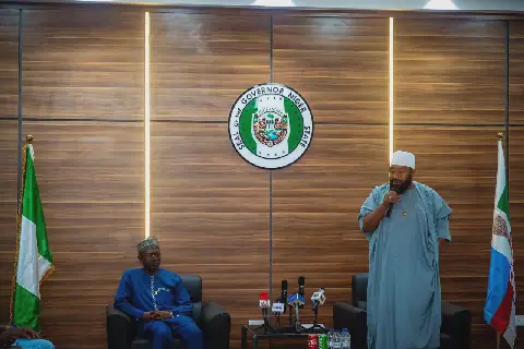 Nigerian Army GOC Pays Condolence Visit to Niger State Governor Over Miners' Deaths