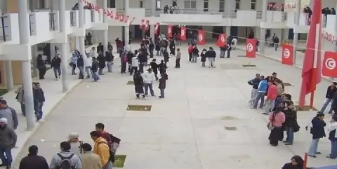 Tunisian Parents' Association Calls for Revised School Schedule to Protect Students