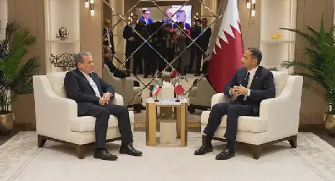أمريكا وإيران تجريان محادثات منفصلة مع الوسطاء لإنهاء الحرب