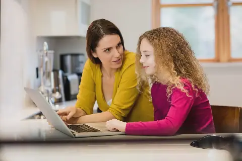 Wanneer skoolplasing ’n uitdaging is, kan leer steeds voortgaan