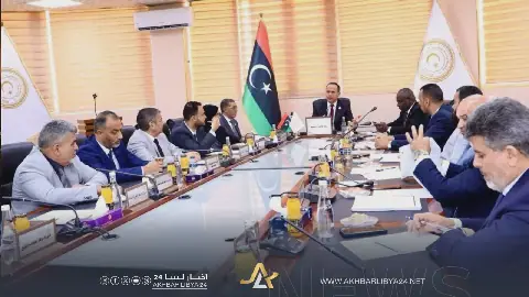 الفاقد التعليمي يربك العام الدراسي.. تعليم الدبيبة تبحث إلغاء عطلتي نصف السنة والسبت